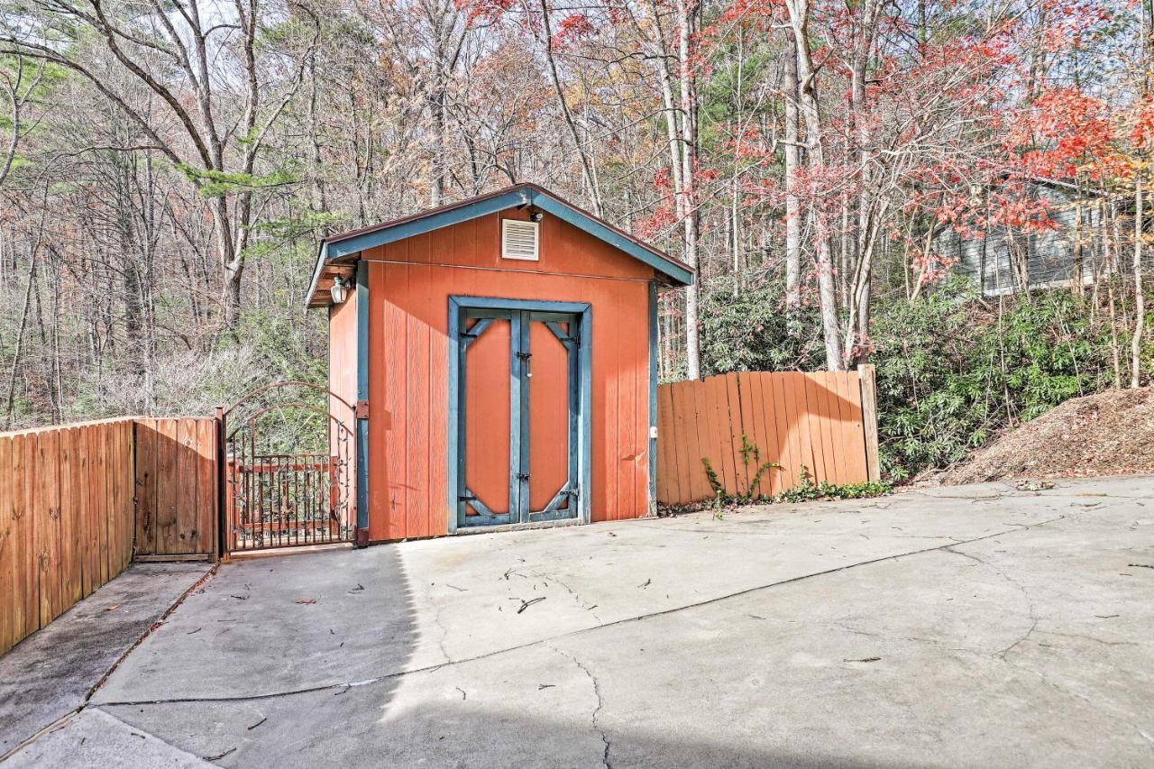 Asheville Mountain Getaway With Patio And Koi Pond! Екстериор снимка