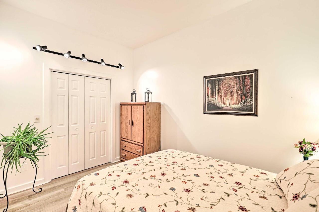 Asheville Mountain Getaway With Patio And Koi Pond! Екстериор снимка